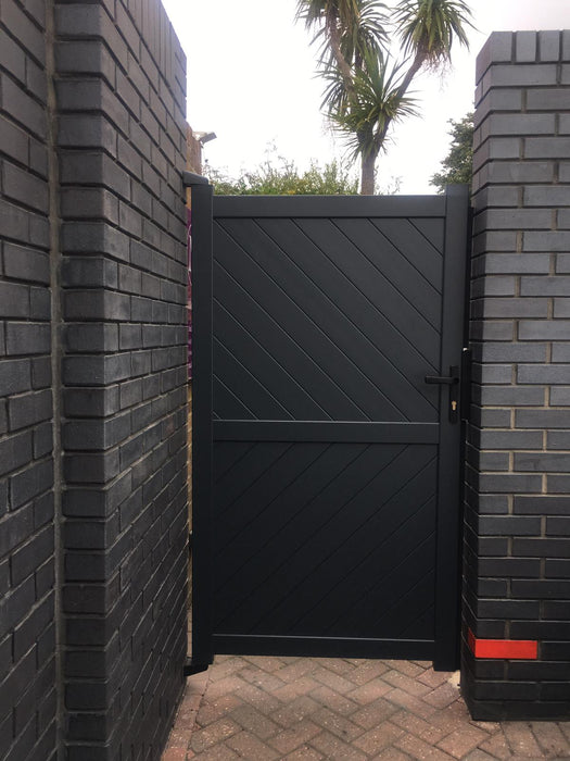 The Strand - Aluminium pedestrian gate with diagonal solid infill - Flat top | Supplied with lock, 3 x keys, full height lock keep receiver, full hinge pack for mounting