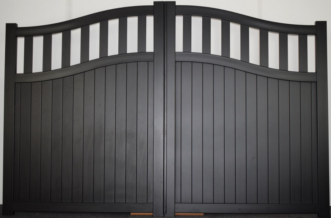 The Regent - Aluminium double swing gate with mixed infill - Bell curved top - Full Hinge Pack Included