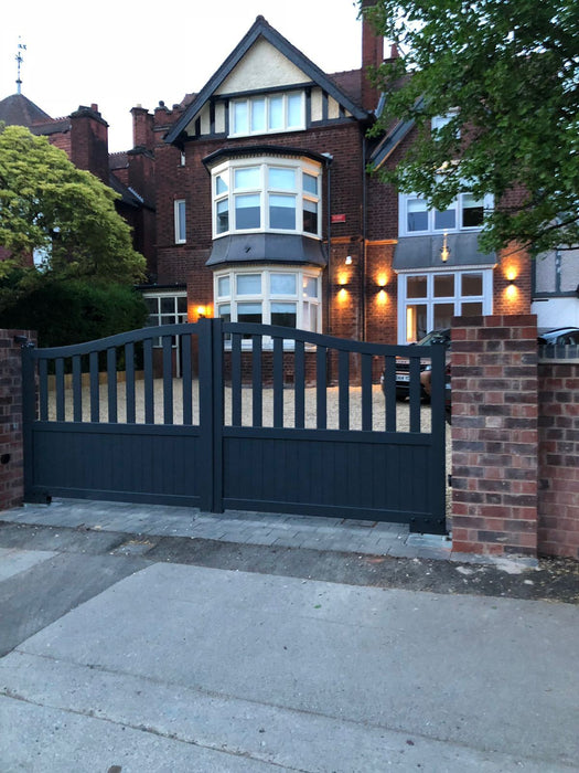 The Nelson - Aluminium double swing gate with mixed infill - Bell curved top - Full Hinge Pack Included